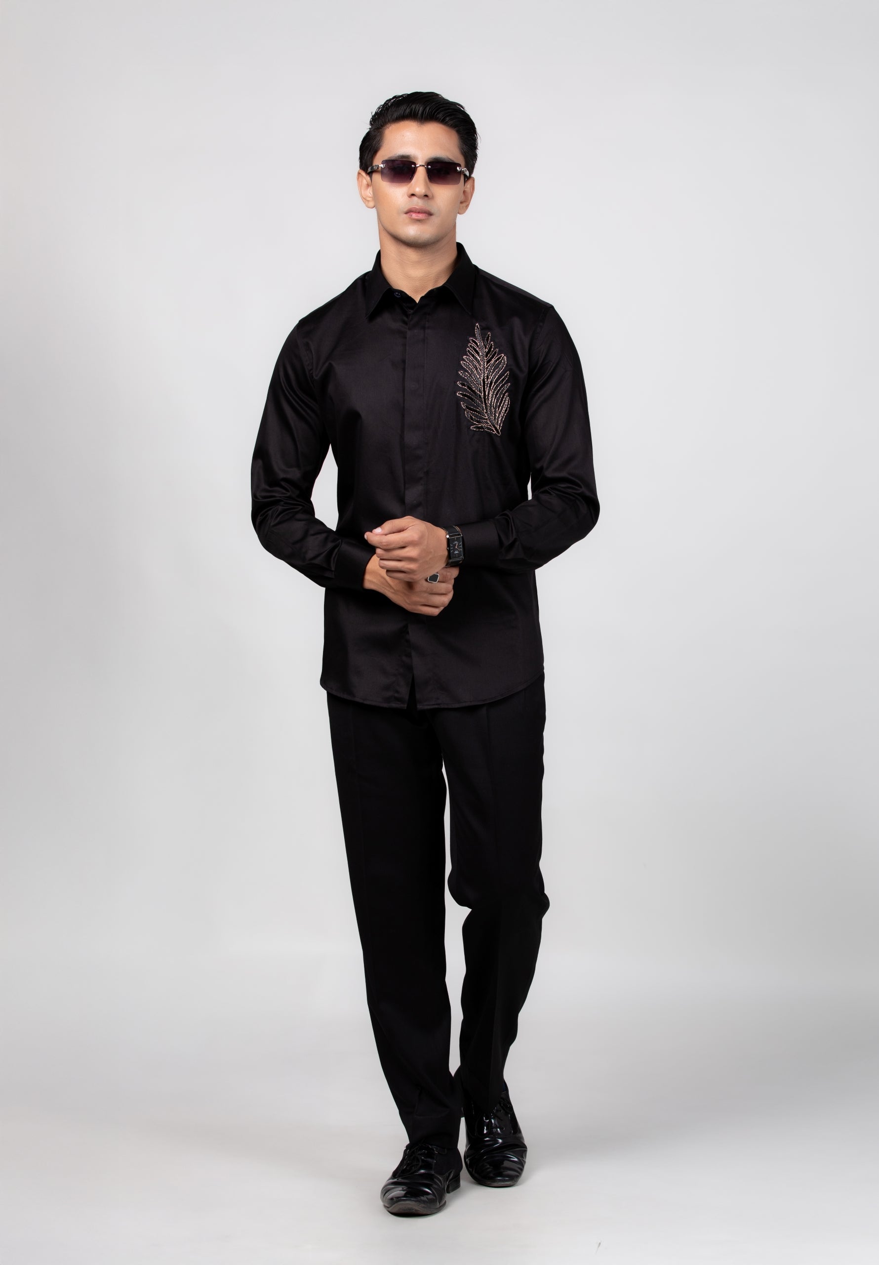 Leaf - Hand Embroidered Black