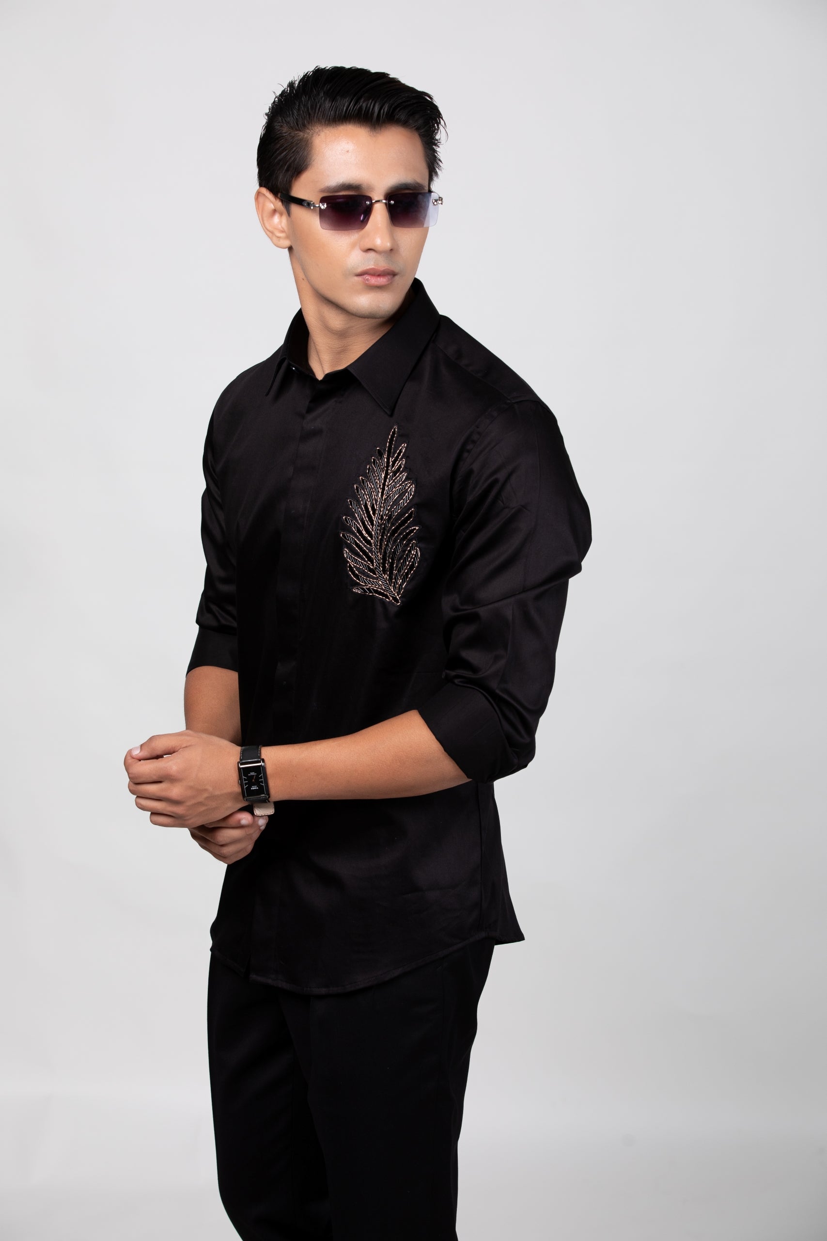 Leaf - Hand Embroidered Black