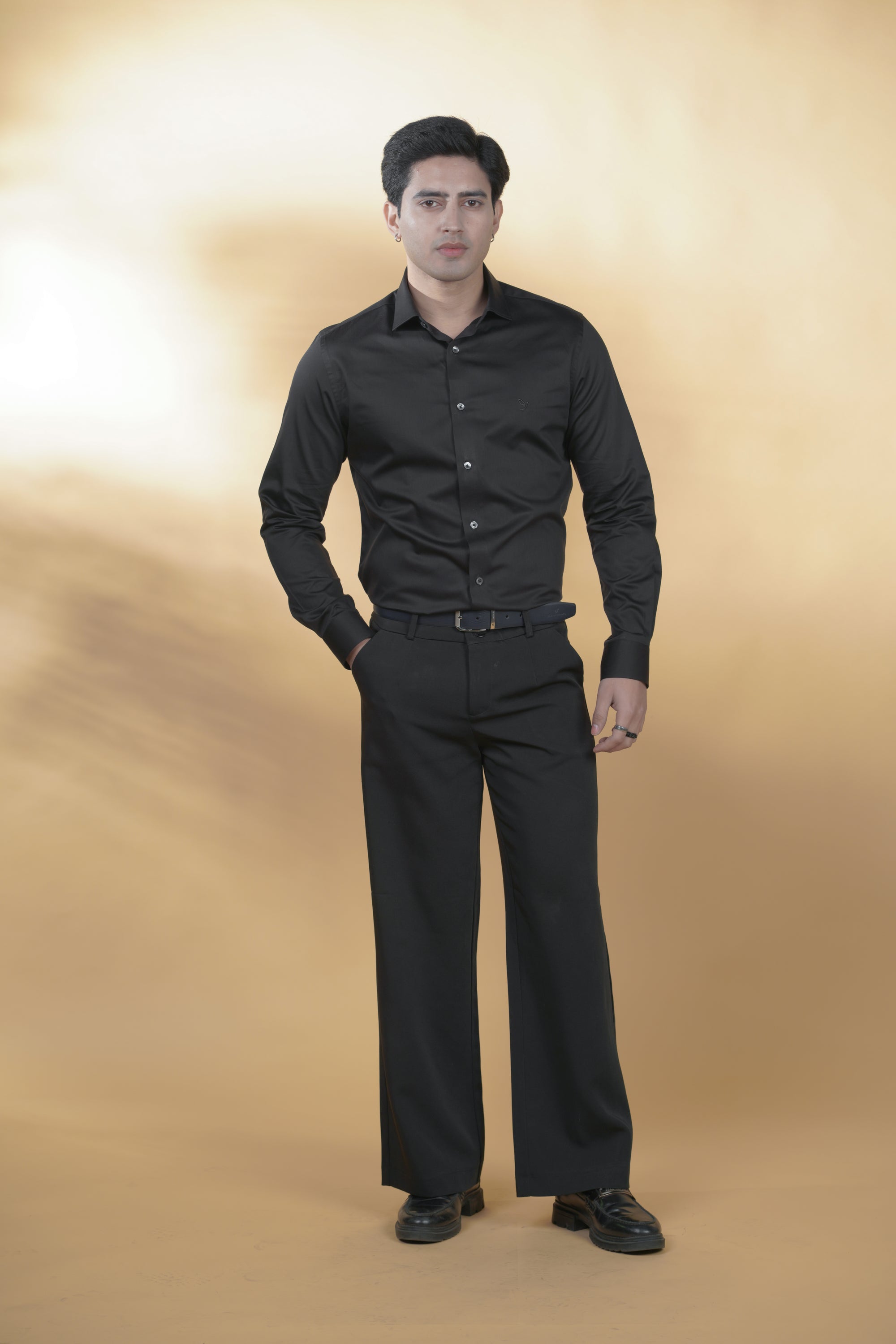 Black Classic Shirt in Luxury Cotton