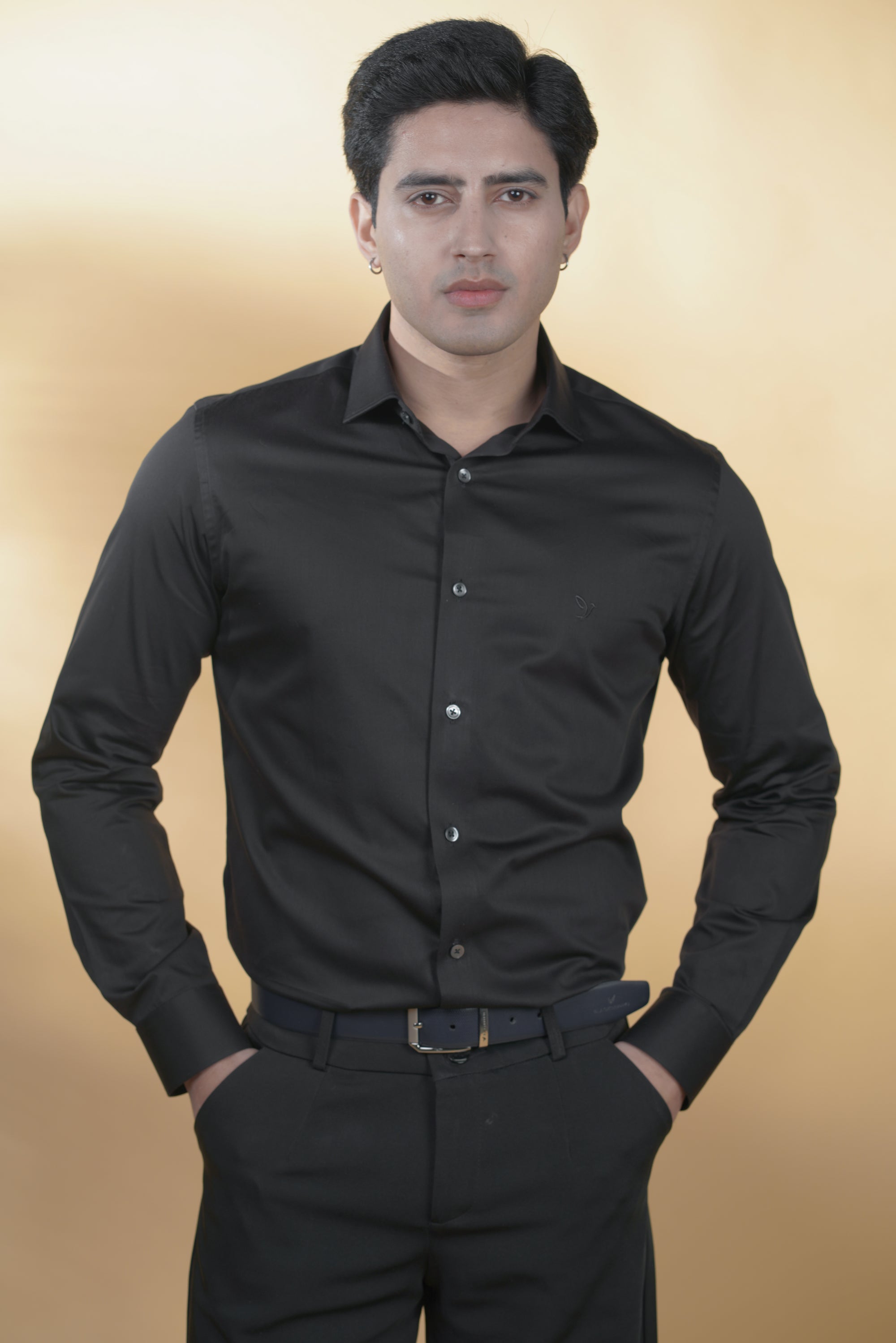 Black Classic Shirt in Luxury Cotton