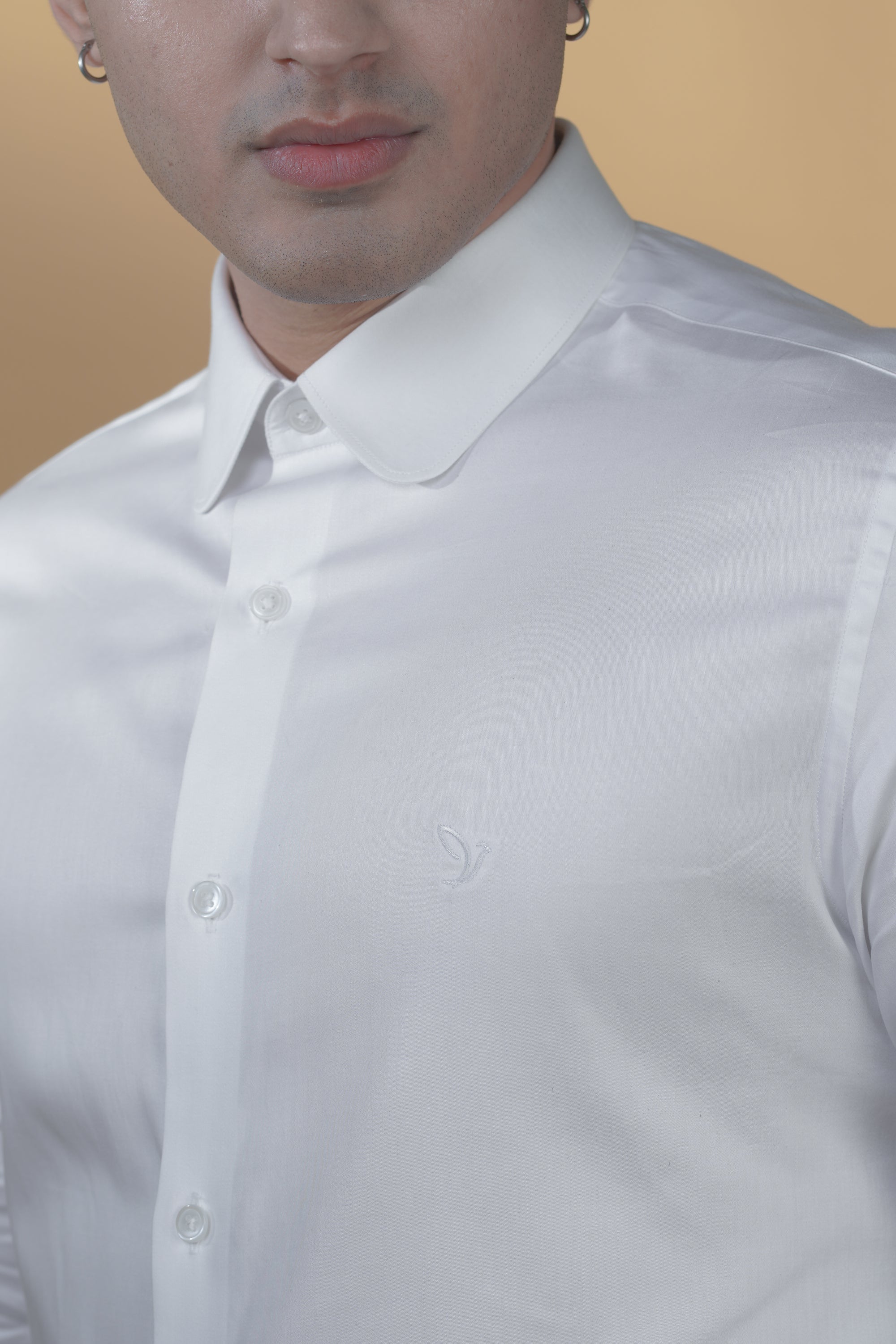 White Classic Rounded Collar Shirt in Luxury Cotton