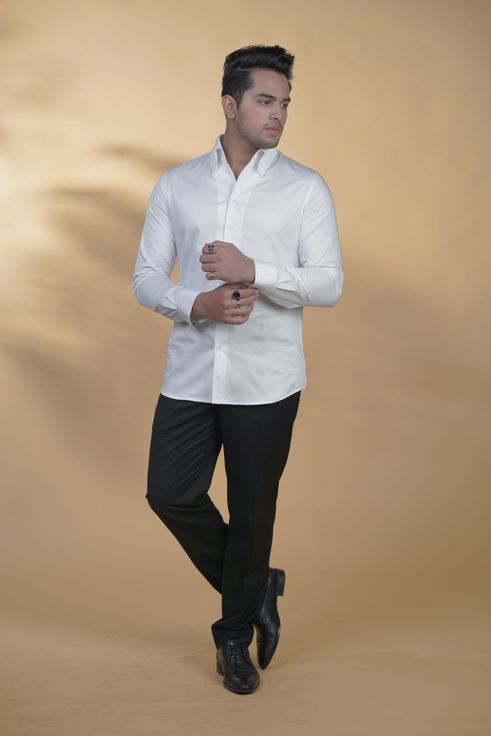 One-Piece Collar White Classic Shirt in Luxury Cotton