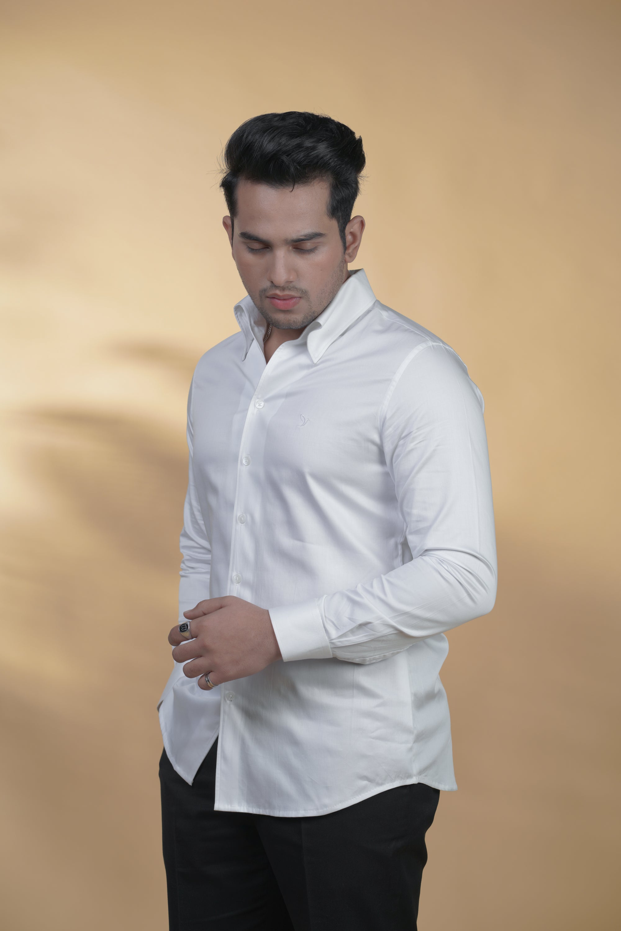 One-Piece Collar White Classic Shirt in Luxury Cotton