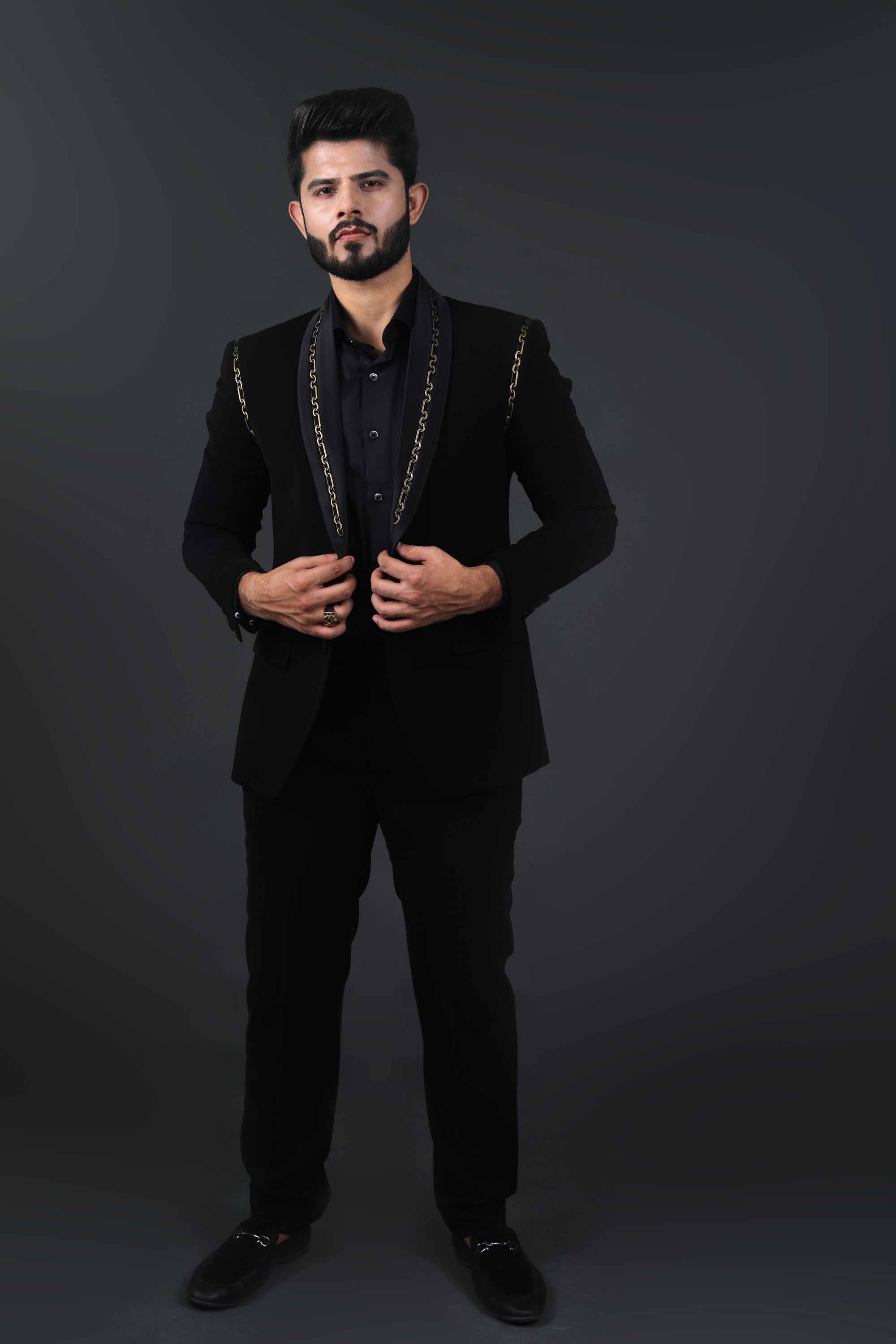 Concept Chain Black Tuxedo Suit