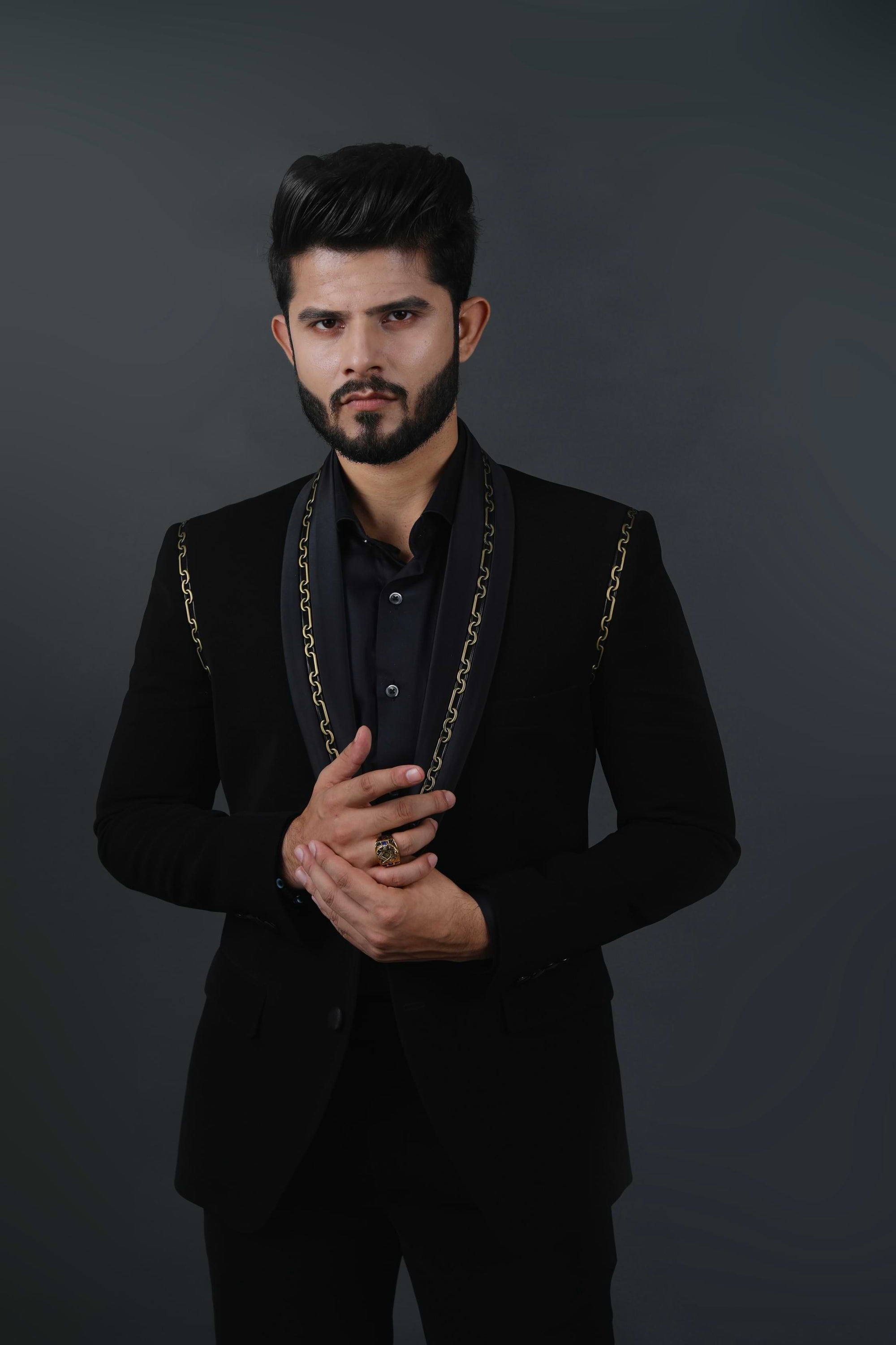 Concept Chain Black Tuxedo Suit