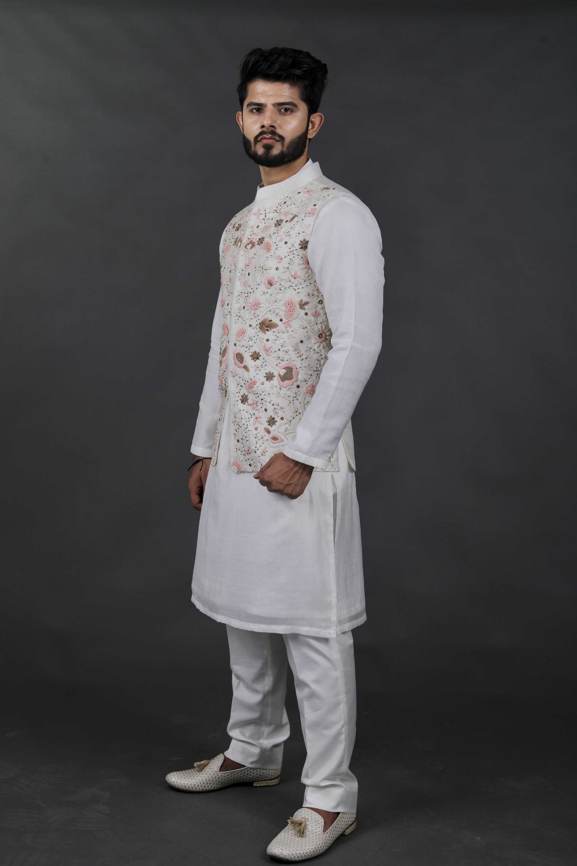 Hand Embroidered Bundi Jacket