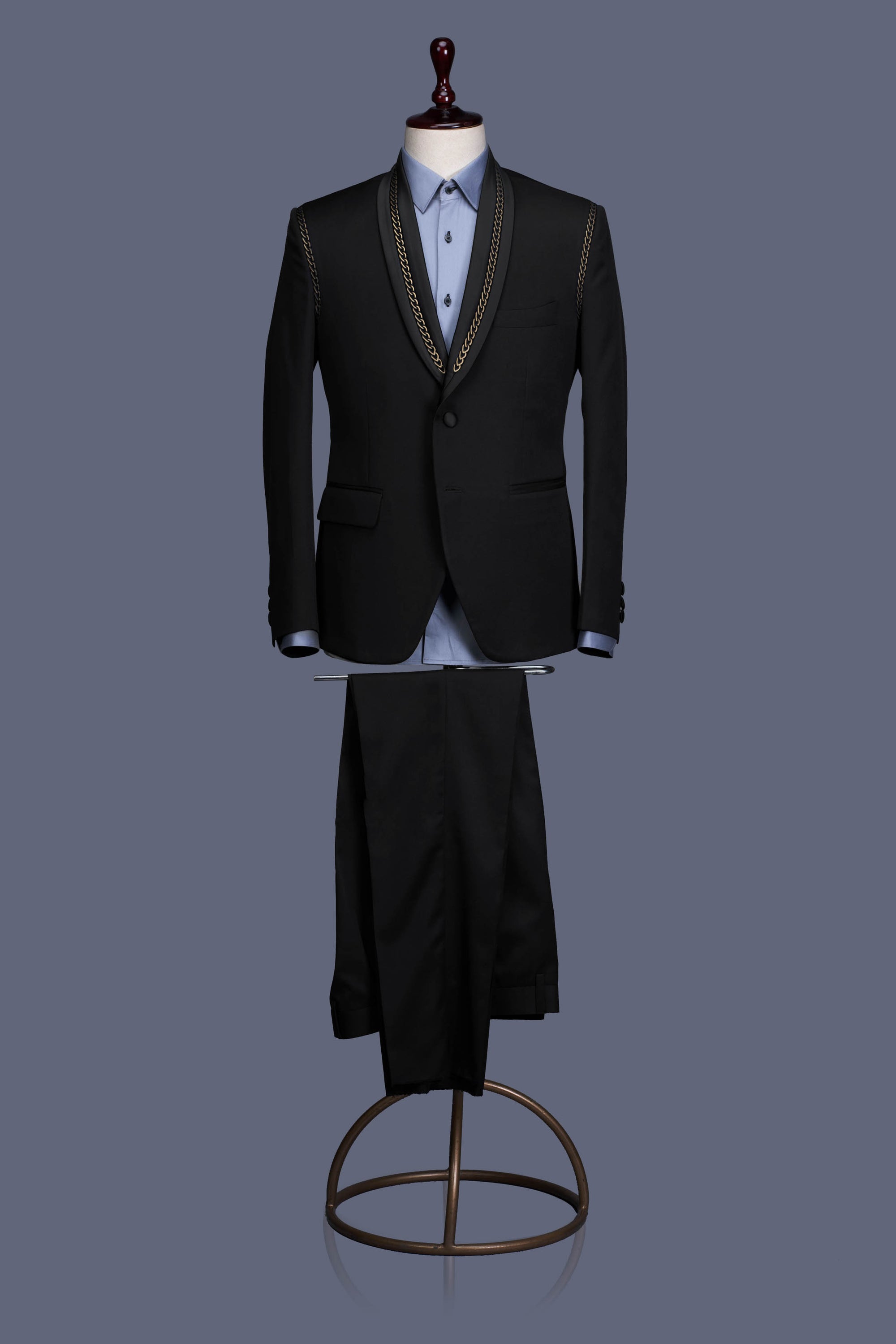 Concept Golden Chain Black Tuxedo Suit