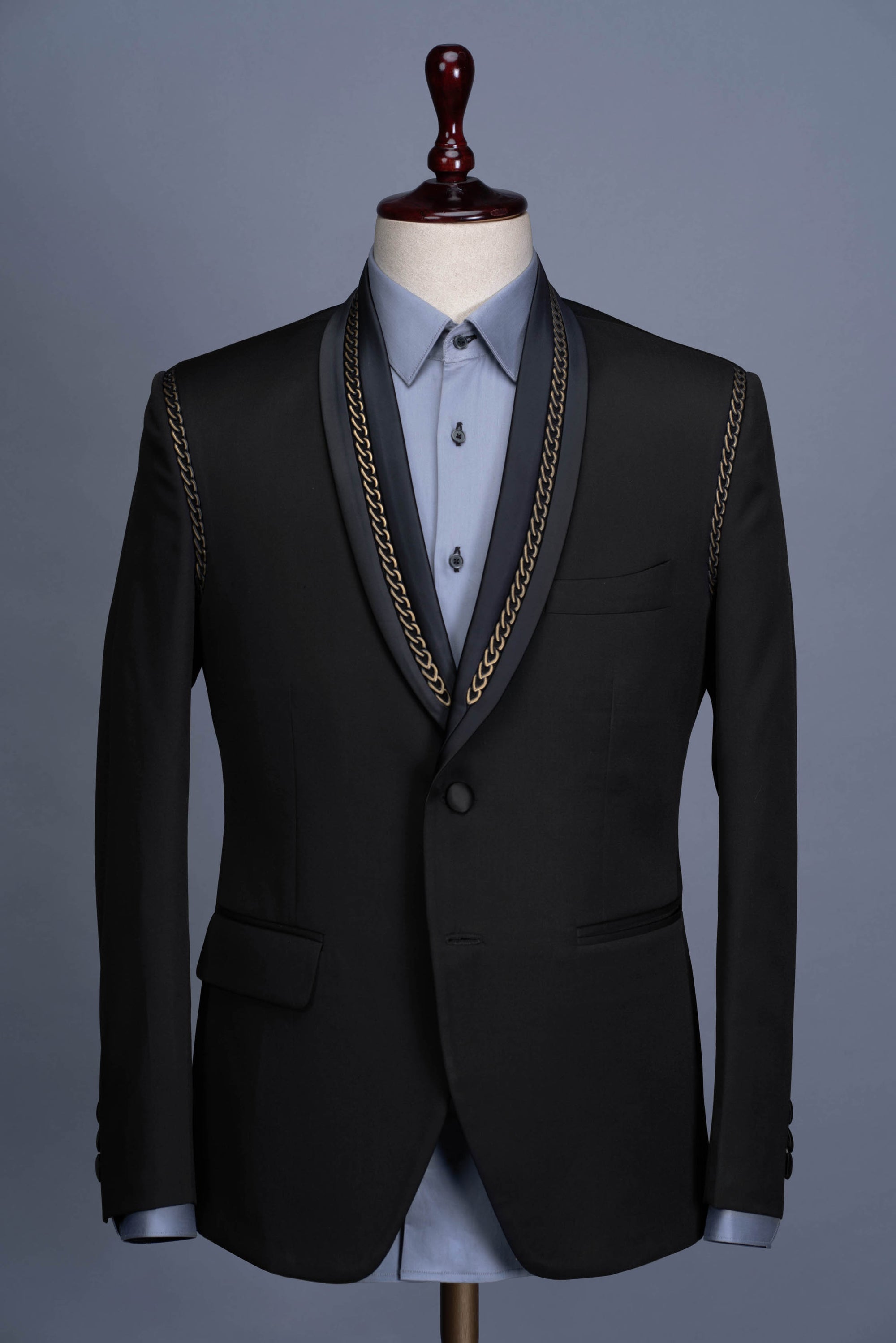 Concept Golden Chain Black Tuxedo Suit