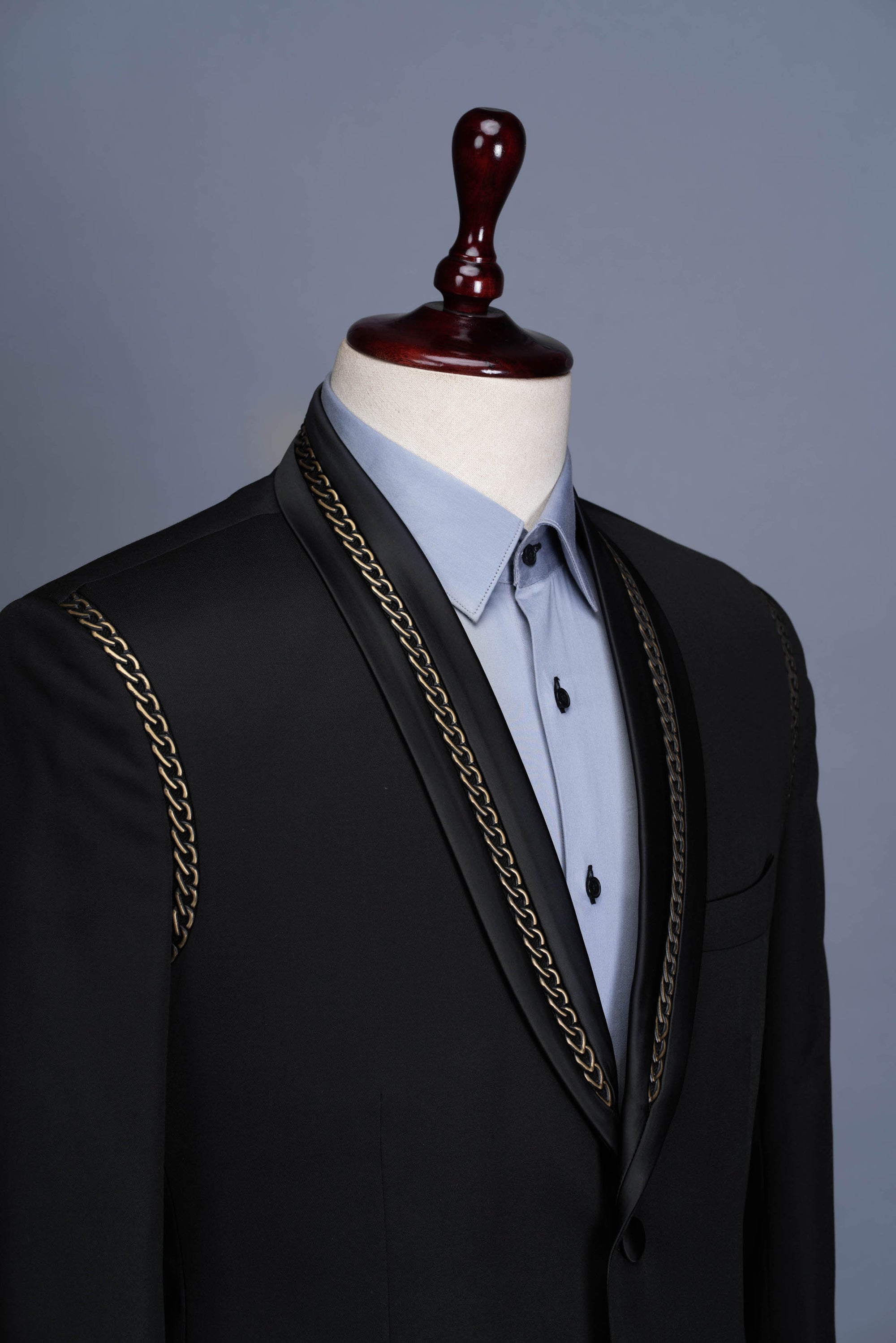 Concept Golden Chain Black Tuxedo Suit