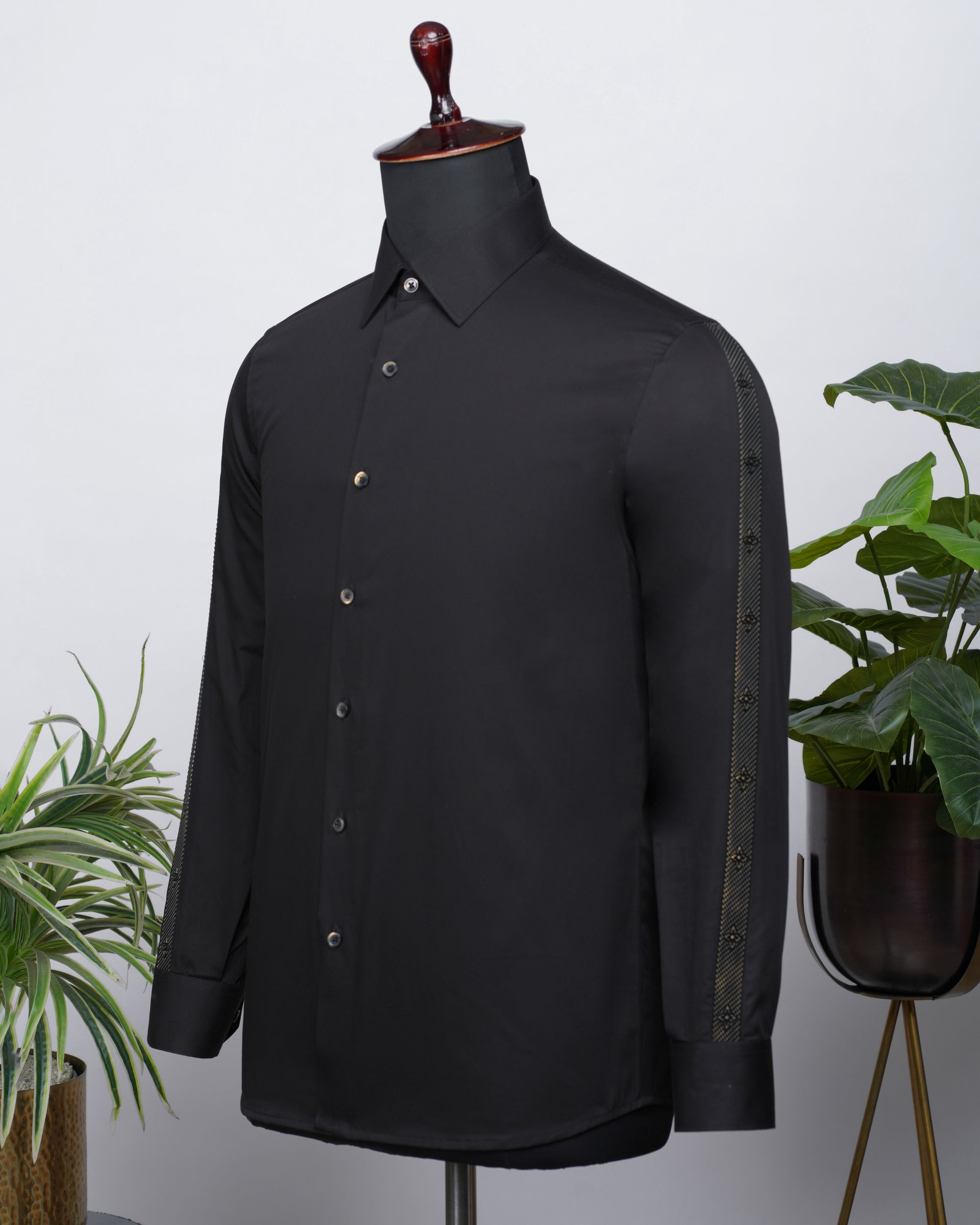 Concept Black Shirt with golden details