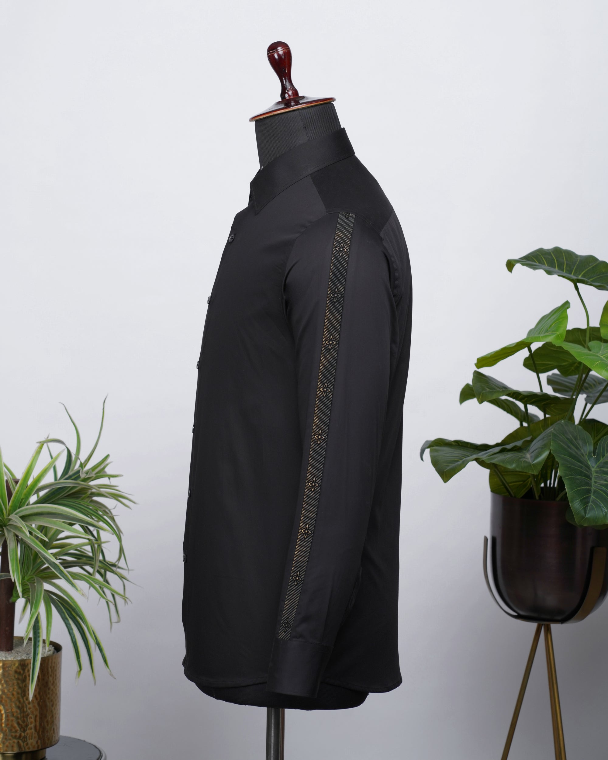 Concept Black Shirt with golden details