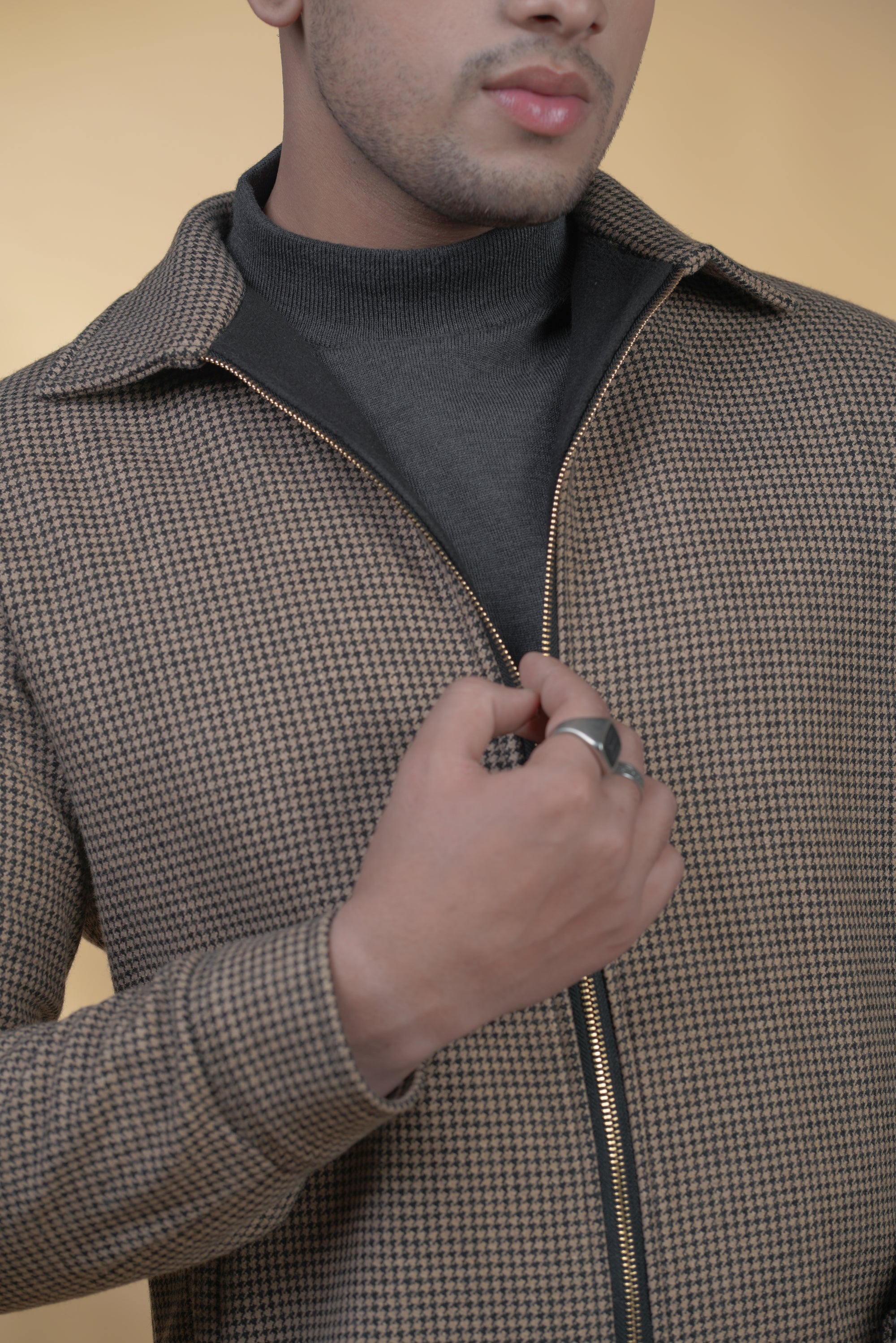 Brown-Black Houndstooth Zipper Jacket