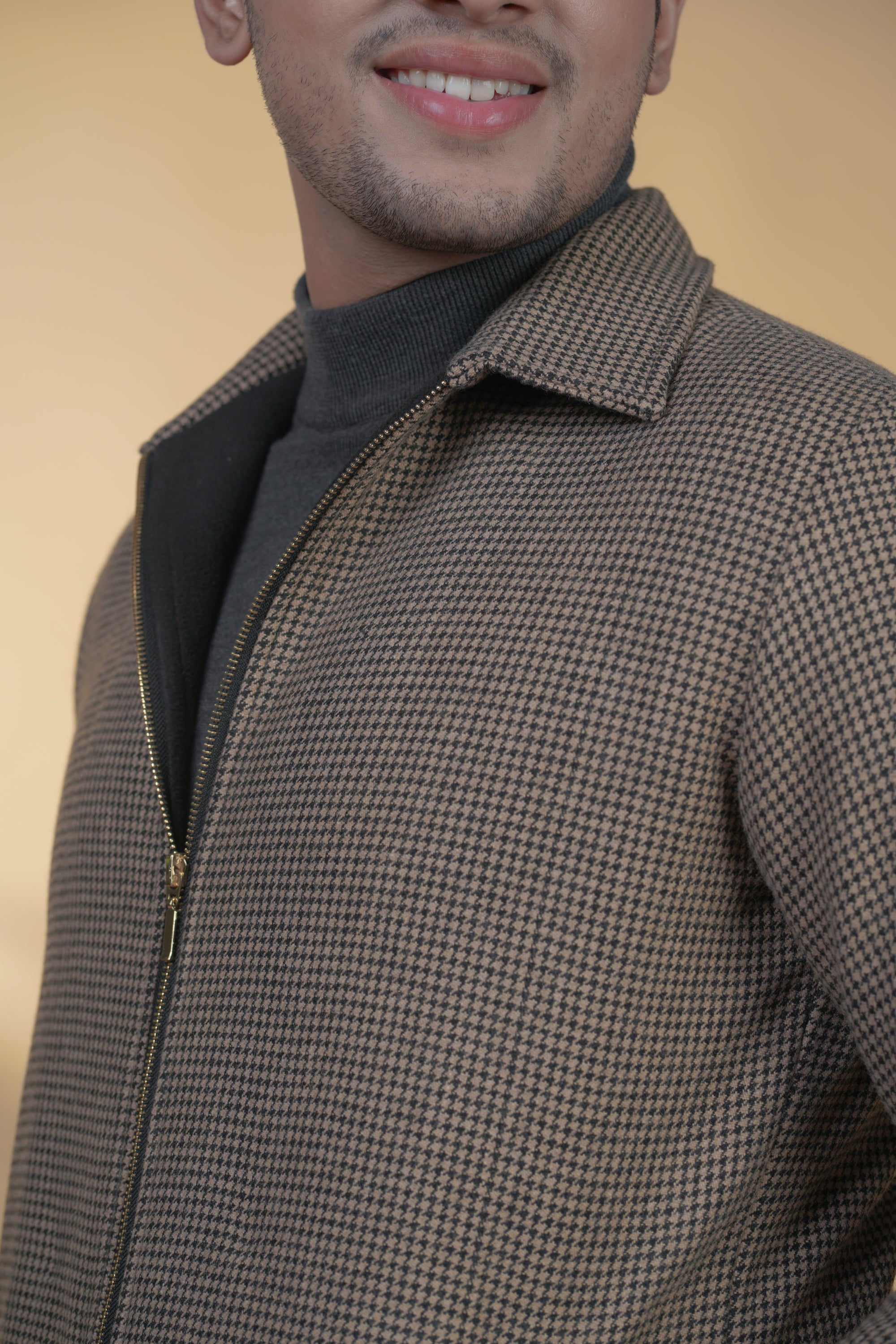 Brown-Black Houndstooth Zipper Jacket
